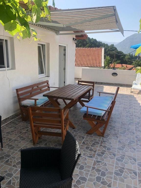 Alisa Sea View Apartment Prcanj Κότορ Εξωτερικό φωτογραφία